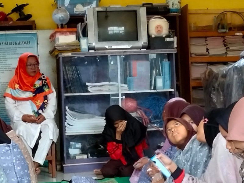 SOLAT DHUHA DAN MENGAJI BERSAMA
